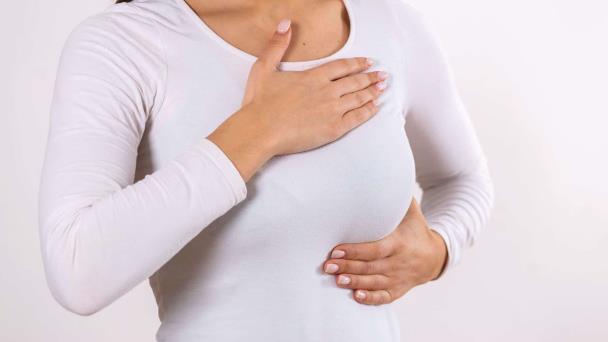 Enfermera pide al programa de Alto Costo cubrirle medicamento para cáncer que padece