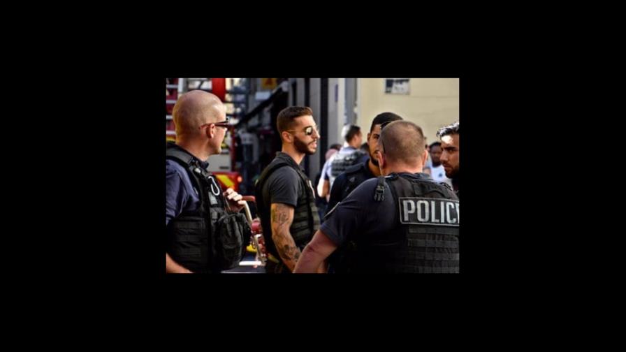 Atacan policías en una operación de narcotráfico en Marsella, Francia Atacan policías en una operación de narcotráfico en Marsella, Francia