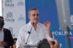 Abinader exhorta a la población a mantenerse alerta a boletines del COE Abinader exhorta a la población a mantenerse alerta a boletines del COE