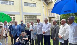 Crean comité gestor para construir busto en honor Enrique Ripley Marín 