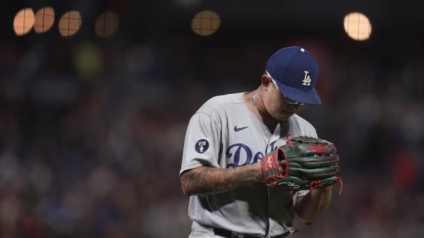 VIDEO | Mexicano Urías llega a 17 triunfos; Dodgers doblegan a Gigantes