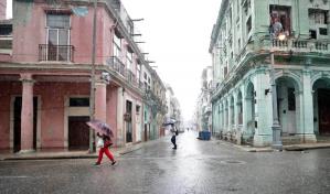 Cuba vigila la trayectoria de la tormenta tropical Fiona