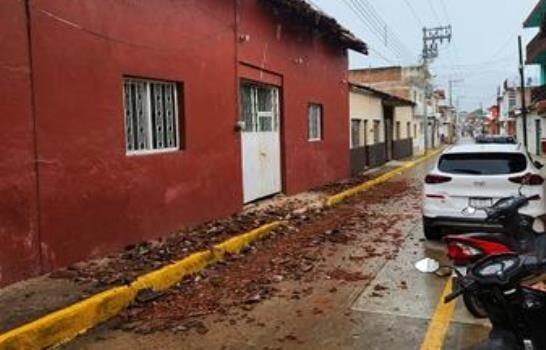 EEUU emite una alerta de tsunami tras el sismo de 7.6 de magnitud en México