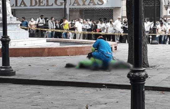 Asesinan a tiros a un fiscal que investigaba delitos violentos en Ecuador
