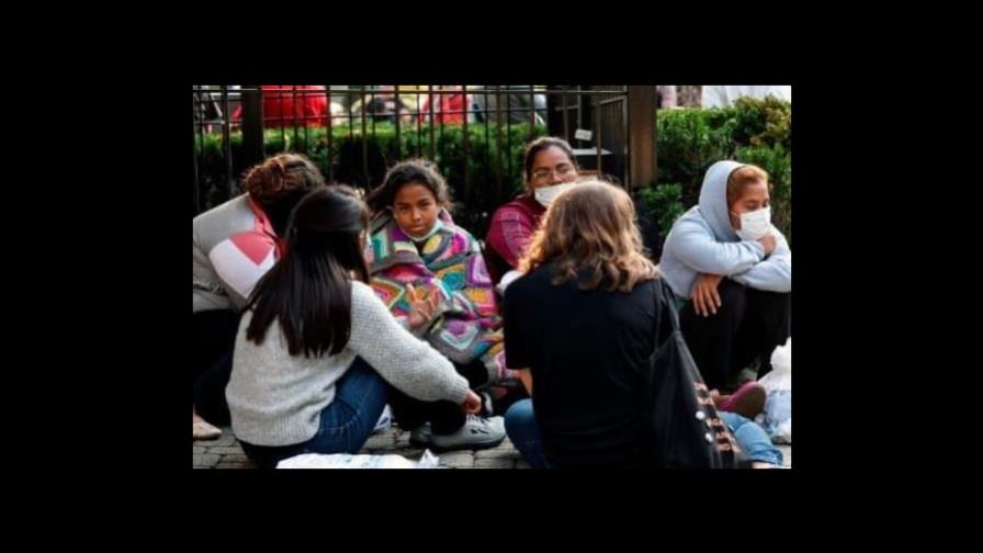 La nueva gobernadora de Arizona continuará con el plan de trasladar migrantes