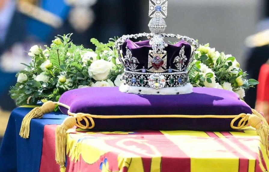 MINUTO A MINUTO | Así se desarrolla el funeral de la reina Isabel II