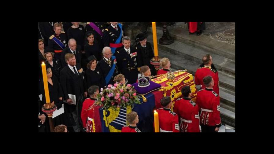 Cinco momentos simbólicos del funeral de la reina Isabel II (y su significado)