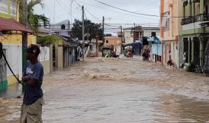 COE descontin&uacute;a alerta roja y mantiene amarilla y verde en 27 provincias
