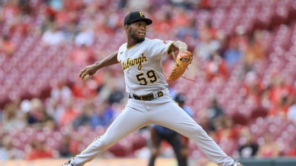 Duelo de dominicanos, Roansy Contreras contra Luis Severino
