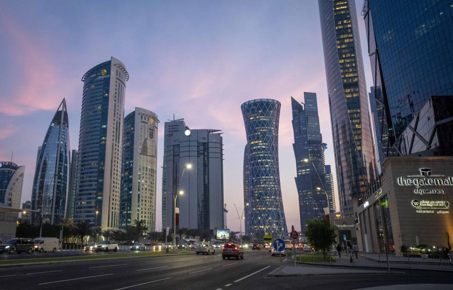 Mundial: Embajador de Qatar recibe pedido por derechos LGBT