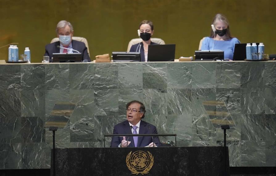 Petro pide ante la ONU acabar la irracional guerra contra las drogas
