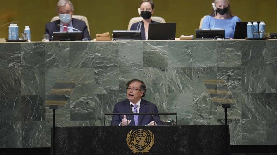 Petro pide ante la ONU acabar la irracional guerra contra las drogas