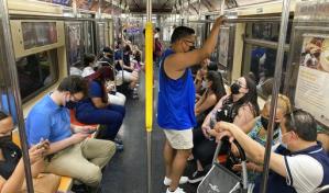 Nueva York levanta orden de vacunación COVID para empleados privados