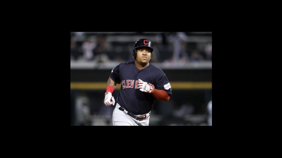 José Ramírez lo hace de nuevo en Cleveland José Ramírez lo hace de nuevo en Cleveland