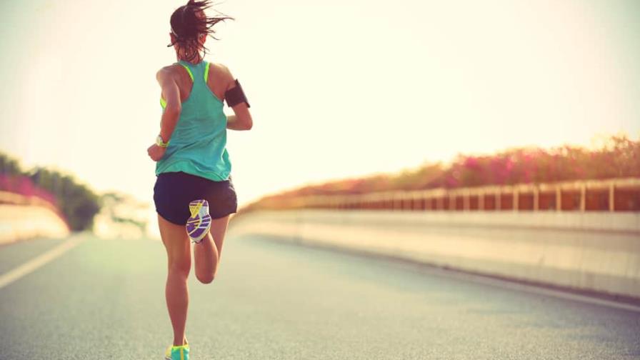 Correr sí es bueno para bajar de peso, según expertos Correr sí es bueno para bajar de peso, según expertos