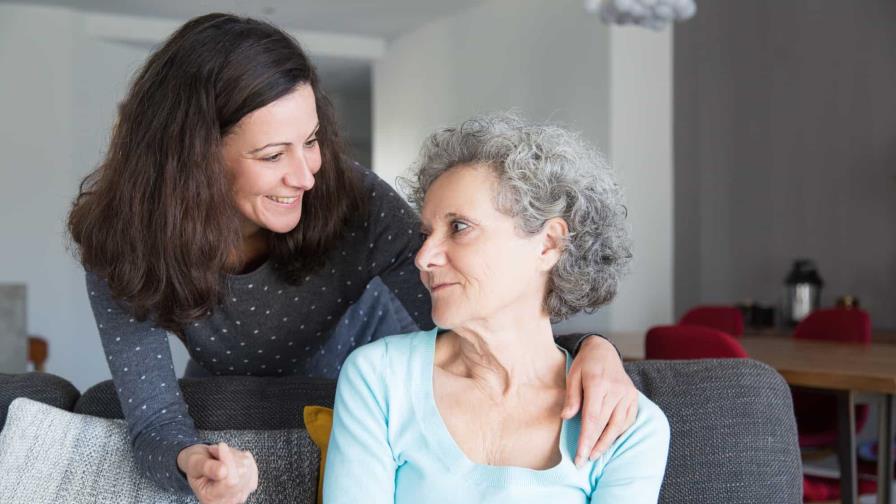 Neurocientífica dominicana explica cómo el Alzheimer afecta a los pacientes