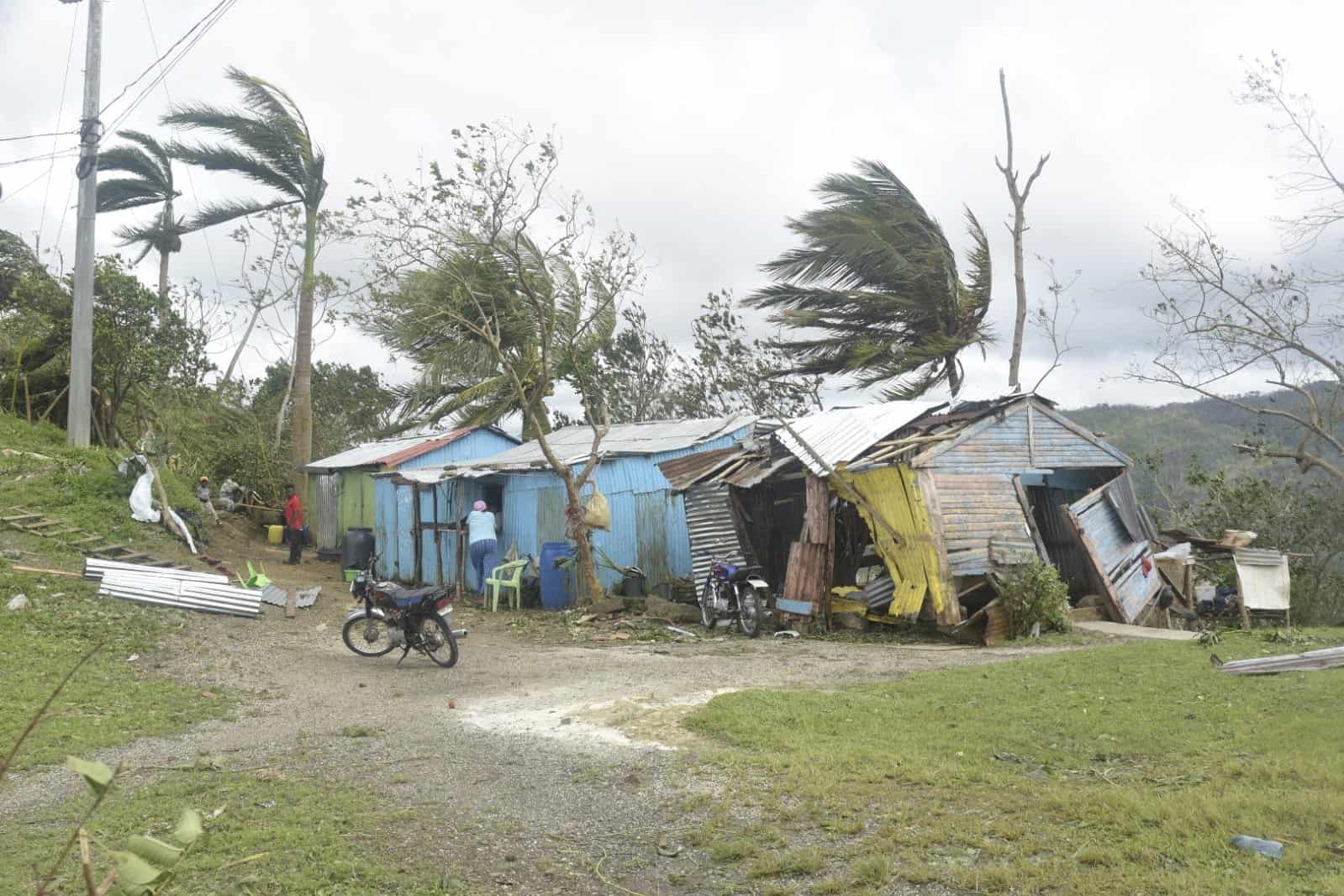 Casas afectadas en Miches por el huracán Fiona.