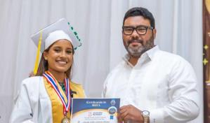 Joven falleció tras caerle un poste del tendido eléctrico en Higüey era una estudiante meritoria