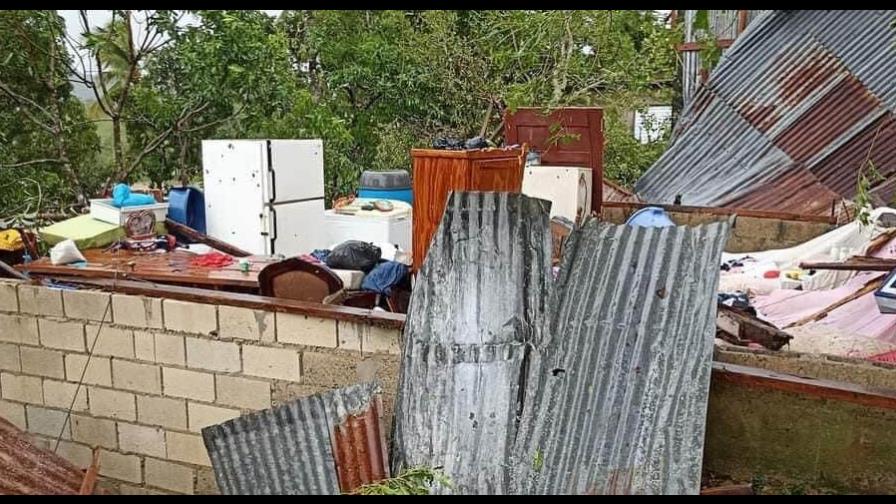 Hombre muere de  infarto al ver su casa destruida por Fiona en El Seibo
