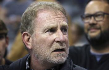El dueño de los Phoenix Suns venderá el equipo de la NBA