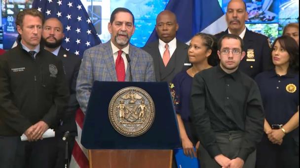 Senador de NY y Eligio Jaquez en auxilio de los dominicanos afectados por Fiona