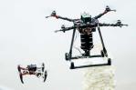 Drones inspirados en abejas reparan y construyen estructuras mientras vuelan