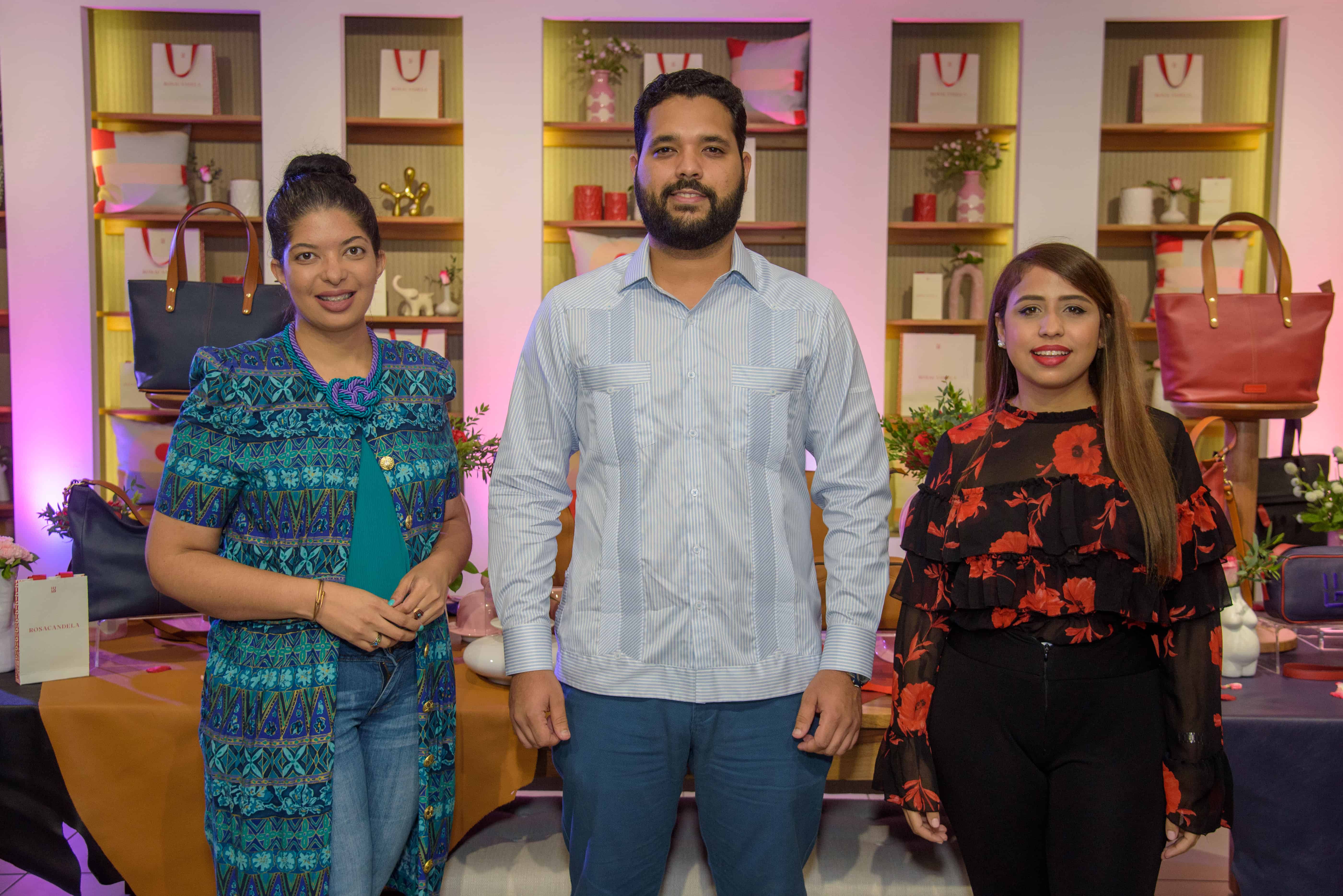 Carla Collado, Víctor Gómez y Marcelle Cordero.