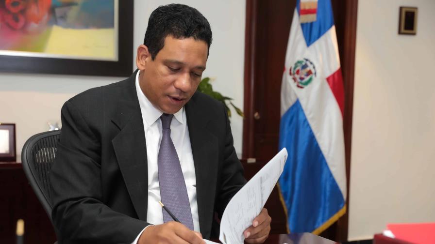 Contrataciones traza pautas para compras de emergencia