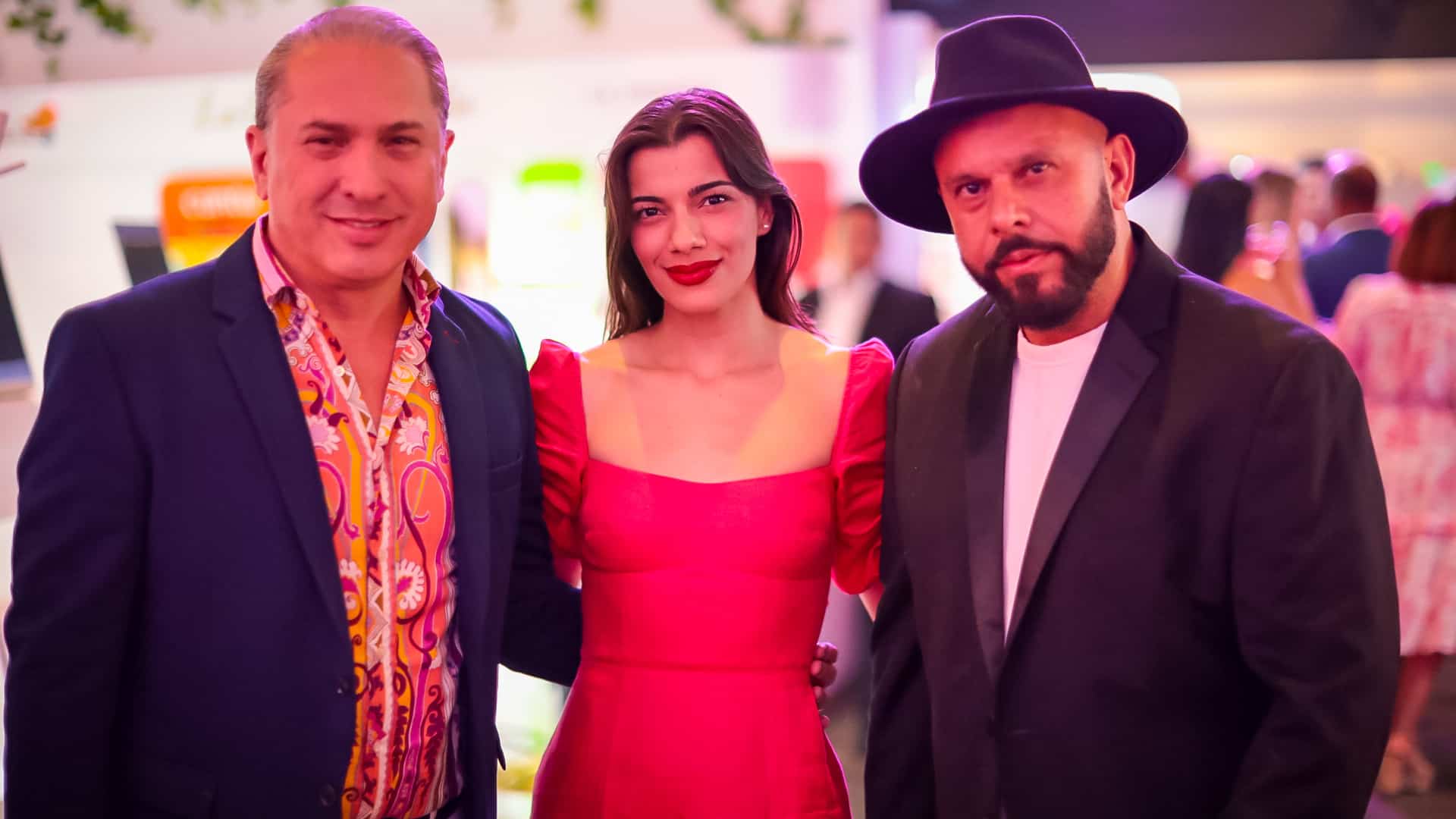 Alex Macías, Nashla Bogaert y Sandro Guzmán.