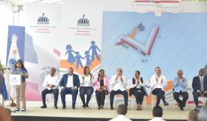 Minerd detalla pasos del Programa de Atenci&oacute;n a la Sobrepoblaci&oacute;n Escolar 2022-2023