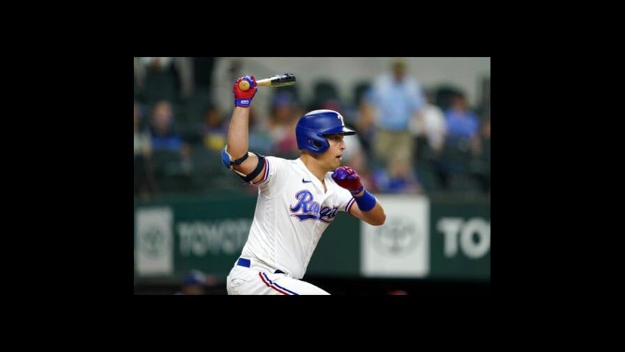 Smith logra 1er vuelacercas auténtico; Rangers se imponen