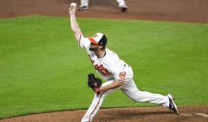 Lyles lanza juego completo; Orioles arrollan a Tigres