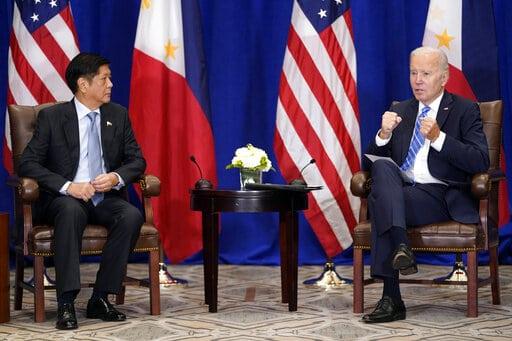 Joe Biden celebra su primera reunión con el presidente filipino