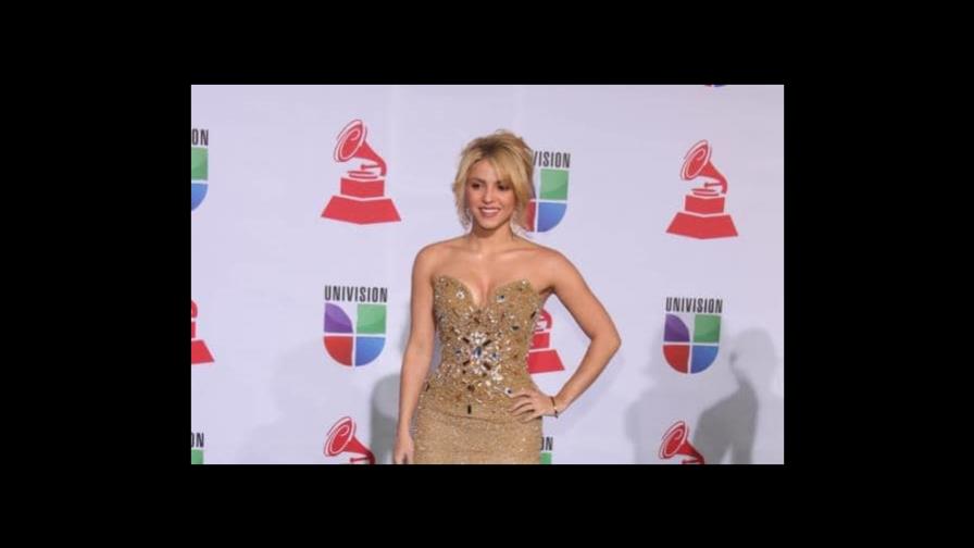 Piqué colocó los Grammy de Shakira en la oficina de su nueva pareja