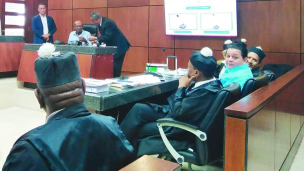 Testigos acusan al diputado Gregorio Domínguez