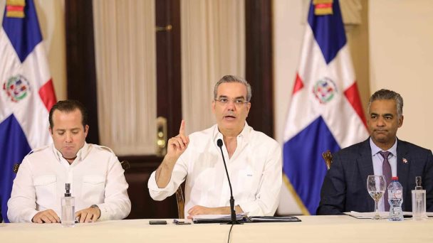 Gobierno reconstruirá 5,500 viviendas en el Este y 2,800 en el Nordeste