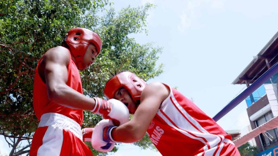 Celebran en Cabrera “Un Día Deportivo con la Policía Nacional” Celebran en Cabrera “Un Día Deportivo con la Policía Nacional”