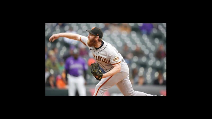 Gigantes completan barrida sobre Rockies Gigantes completan barrida sobre Rockies