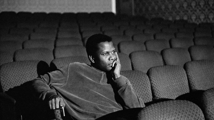 ¿Guerrero de la causa racial o Tío Tom? Documental examina legado de Sidney Poitier ¿Guerrero de la causa racial o Tío Tom? Documental examina legado de Sidney Poitier