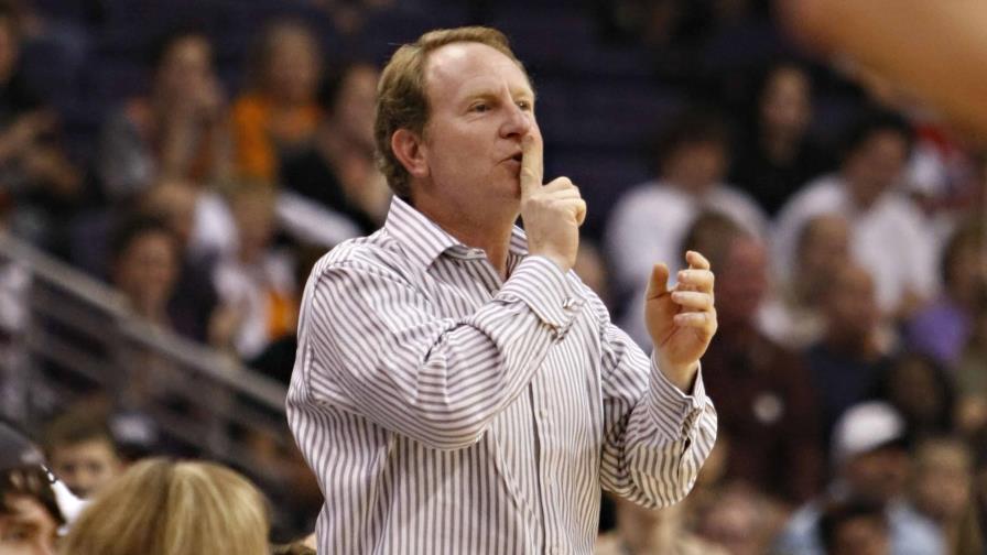 Los Phoenix Suns buscan nuevo dueño