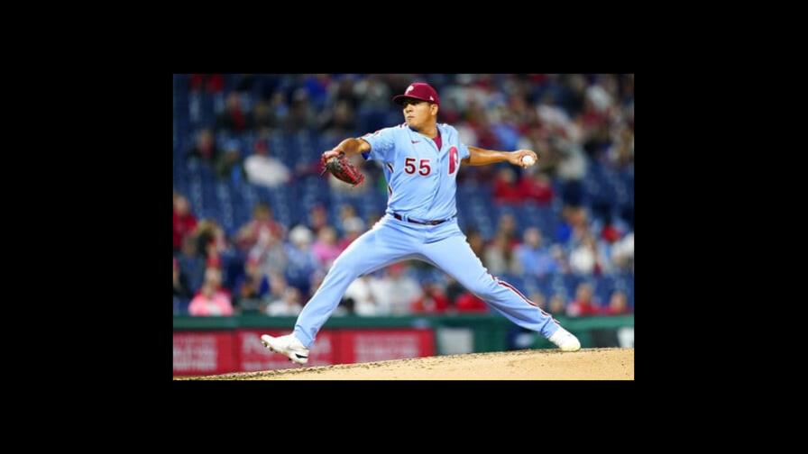 Suárez conduce a Filis a blanqueada frente a Bravos