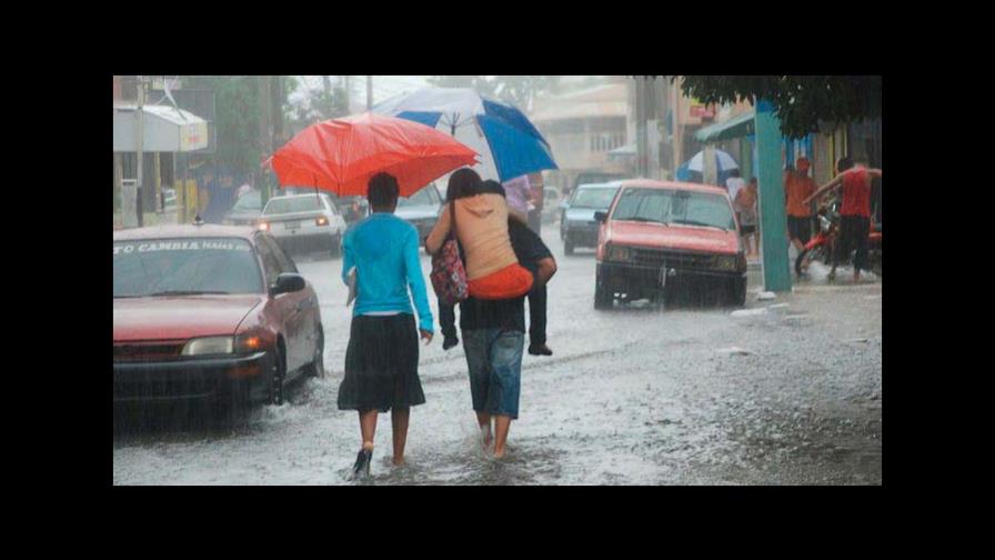 Onda tropical que podría convertirse en ciclón incidirá desde hoy en RD Onda tropical que podría convertirse en ciclón incidirá desde hoy en RD
