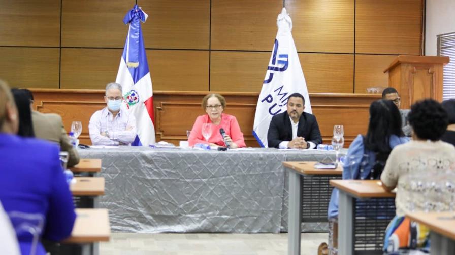 Miriam Germán advierte a fiscales que el Ministerio Público se juega en este momento su prestigio institucional Miriam Germán advierte a fiscales que el Ministerio Público se juega en este momento su prestigio institucional