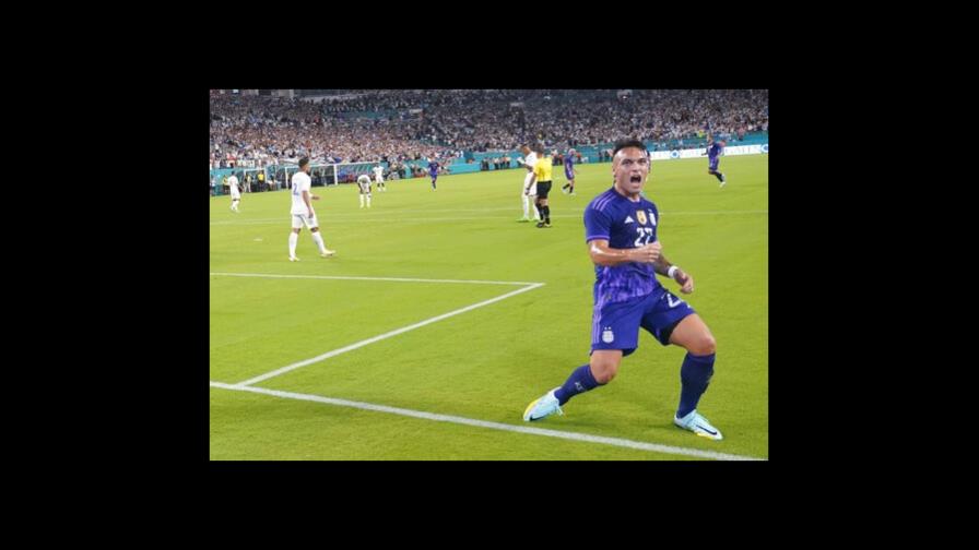 Lionel Messi anota 2 e incide en el 3ro; Argentina golea a Honduras Lionel Messi anota 2 e incide en el 3ro; Argentina golea a Honduras