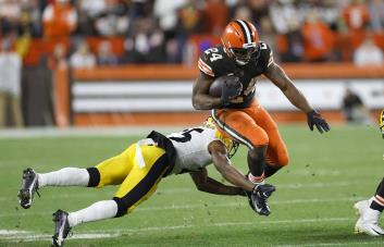 Defensiva de Steelers genera poca presión sin T.J. Watt