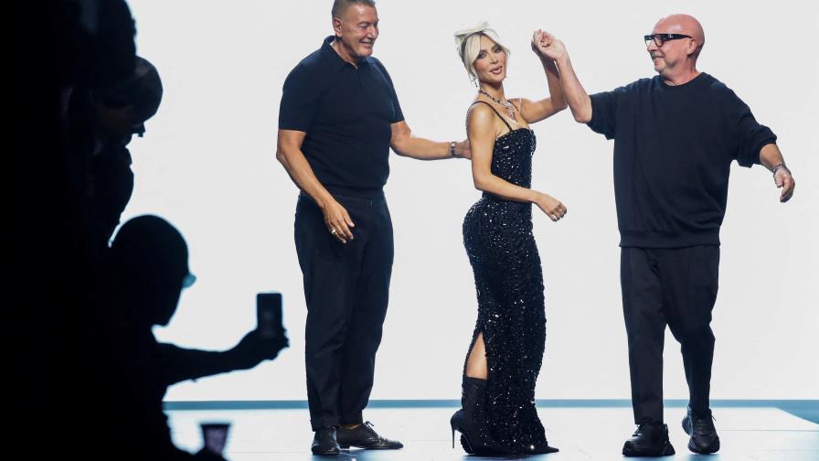 Kim Kardashian, la protagonista del desfile de Dolce & Gabbana en Milan Fashion Week Kim Kardashian, la protagonista del desfile de Dolce & Gabbana en Milan Fashion Week