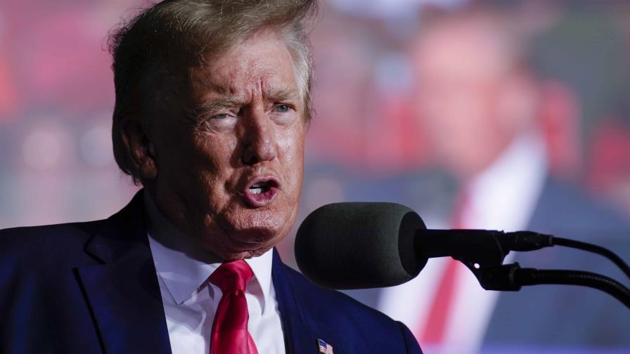 Trump utiliza su red social para promocionar las teorías de la conspiración de QAnon