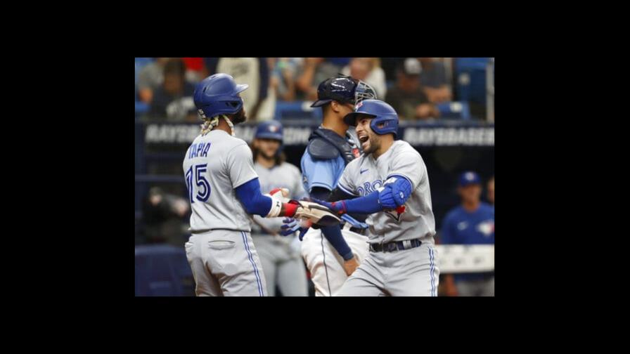 Springer conecta 2 jonrones, Azulejos vencen 7-1 a Rays Springer conecta 2 jonrones, Azulejos vencen 7-1 a Rays