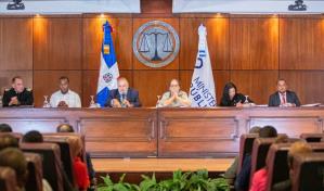 Ceara Hatton: "Si alguien del equipo nuestro se equivoca, va a sentir todo el peso de la ley"