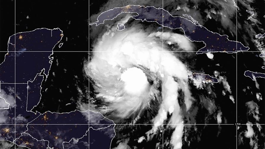 Huracán Ian cerca de Cuba; azotaría Florida como categoría 4